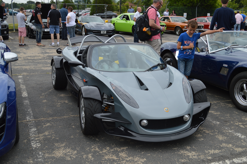 Illustration for article titled Supercar Sunday at the Brooklands Museum